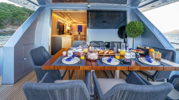 Image of PHANTOM yacht #14