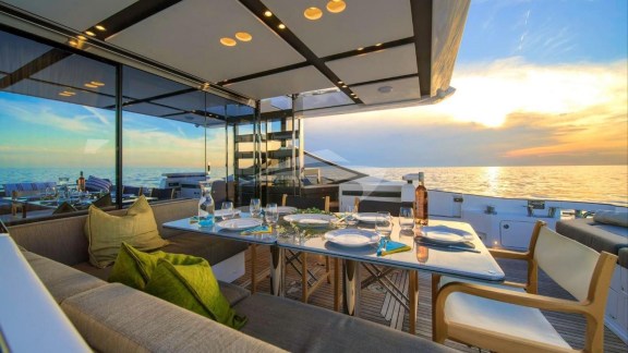 Aft Deck Dining