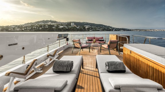 Deck Seating