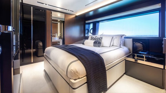 VIP Cabin