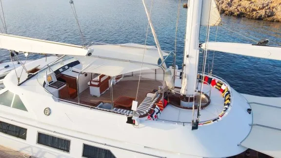 Image of Tamarita yacht #5
