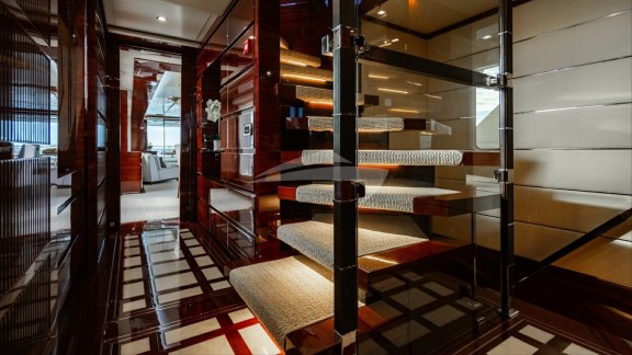 Image of ALLORA yacht #2