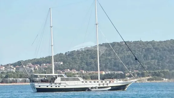 Image of NAUTILUS yacht #3