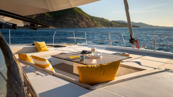 Image of ENDEAVOUR yacht #4