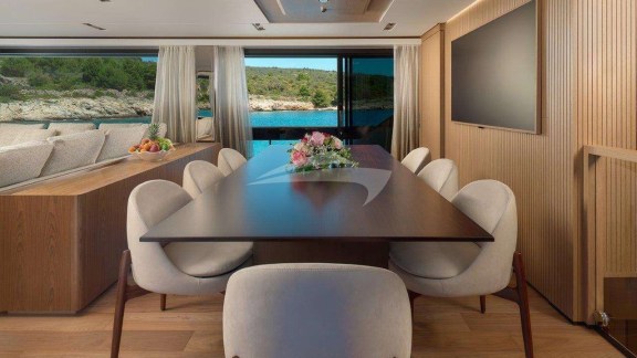 Image of KARMA yacht #3