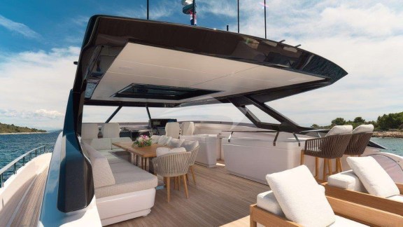 Image of KARMA yacht #5