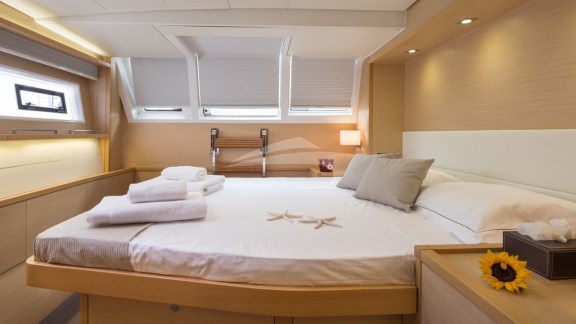 Image of SELENE yacht #12