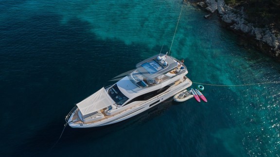 Image of VIVA yacht #5
