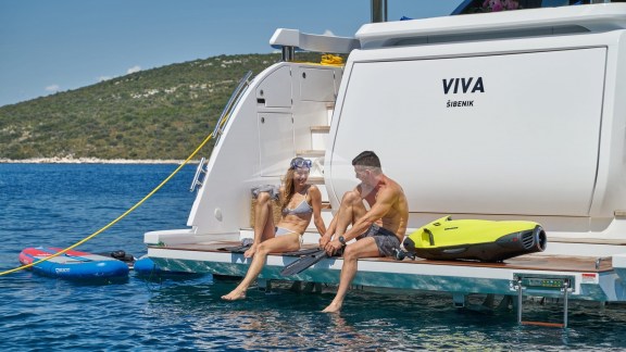 Image of VIVA yacht #9