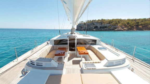 Image of ELTON yacht #6