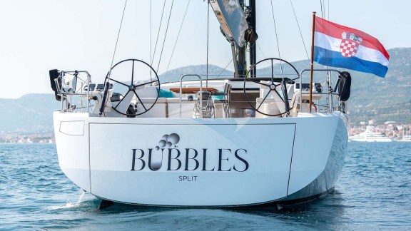 Image of BUBBLES yacht #10