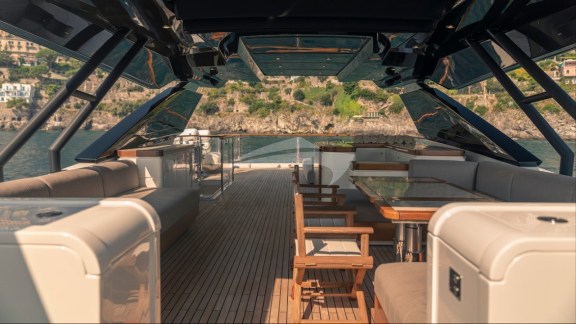 Sun deck with bar and seating area