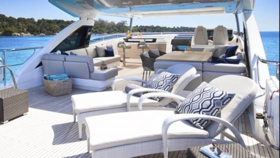Flybridge Seating