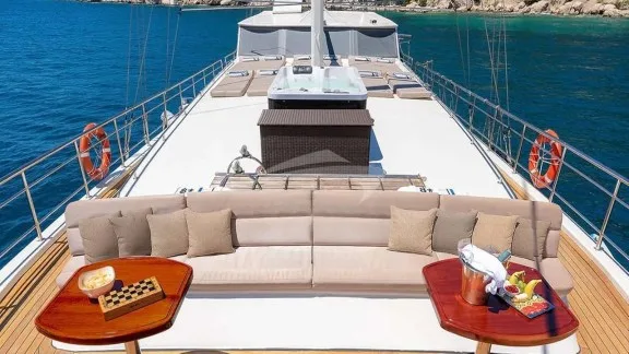 Image of NAUTILUS yacht #5