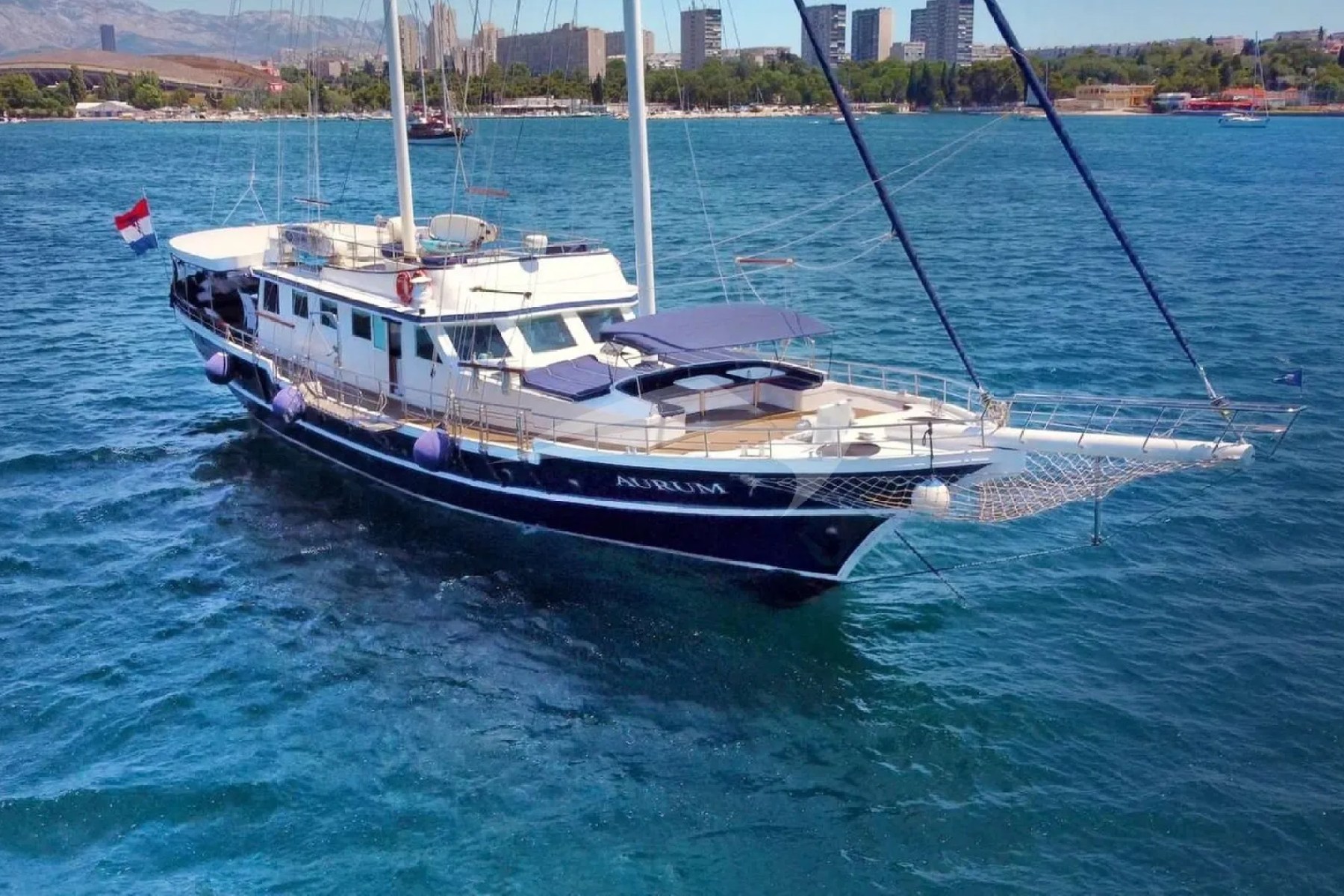 Main image of Aurum yacht