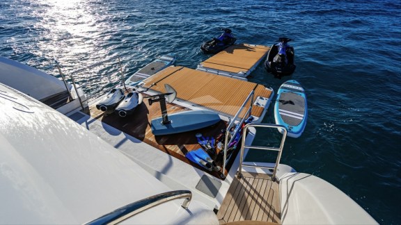 Image of ALLORA yacht #16