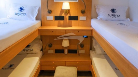 Bunk Cabin