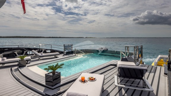 AFT DECK POOL