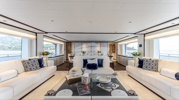 Image of OPTIMISM yacht #13