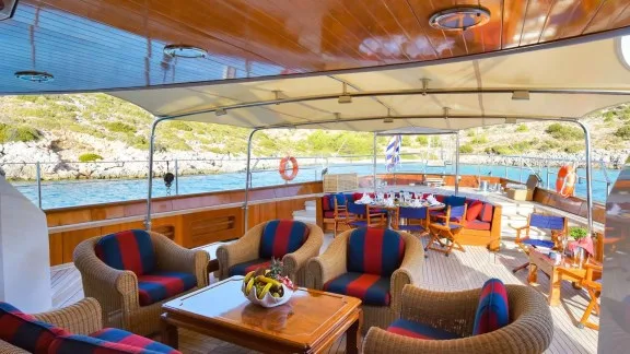 Image of Tamarita yacht #4