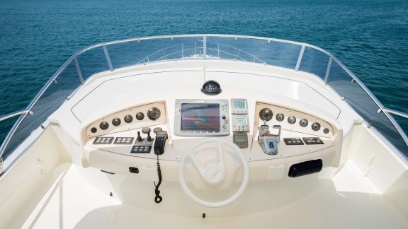 Wheelhouse Flybridge