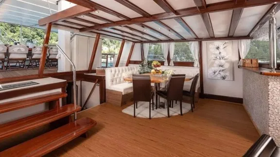 Image of NAUTILUS yacht #14