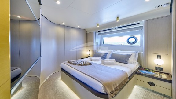 VIP cabin