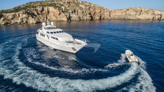 Image of MILOS AT SEA yacht #27