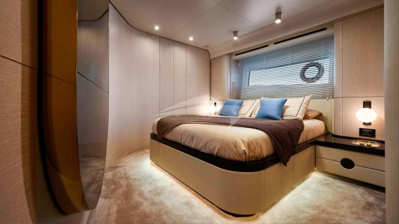 VIP Cabin