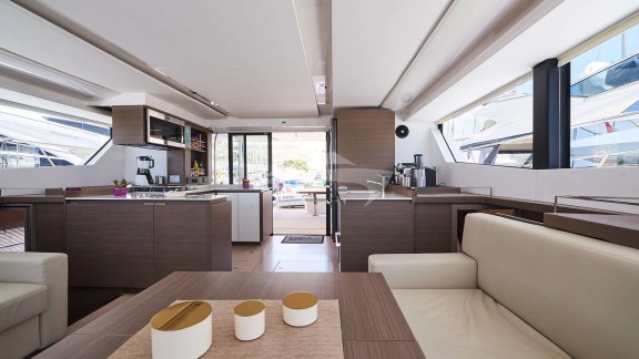 Image of GOOD VIBES yacht #3