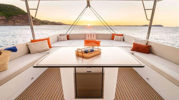 Image of BALI KAI (BALI 5.8) yacht #11
