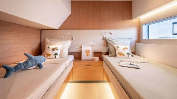 Image of BALI KAI (BALI 5.8) yacht #7