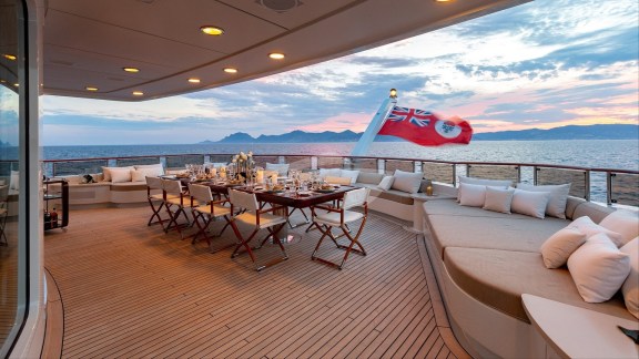 Image of TREEHOUSE yacht #28