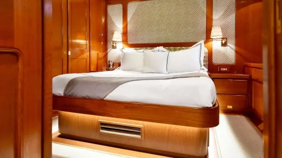 VIP Cabin