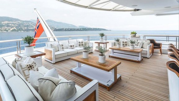 Deck Seating