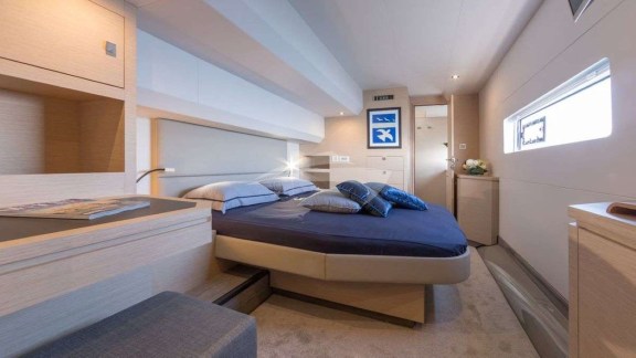 Image of UMBRELLA VICTORIA yacht #6