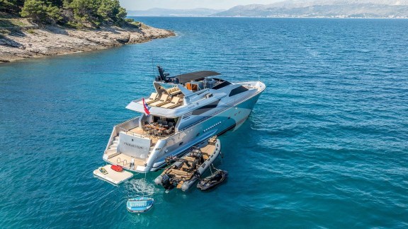 Image of PHANTOM yacht #4