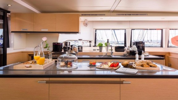 Image of OPAL yacht #11