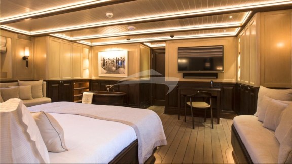 SATORI - Master Cabin