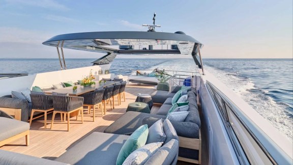 Deck Seating