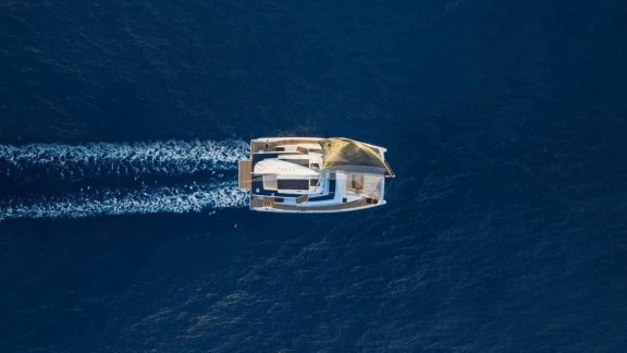 Image of BALI KAI (BALI 5.8) yacht #10