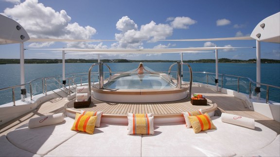 Jacuzzi and sundeck