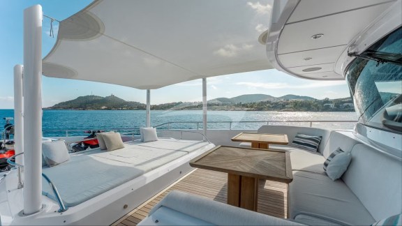 Image of OPTIMISM yacht #28