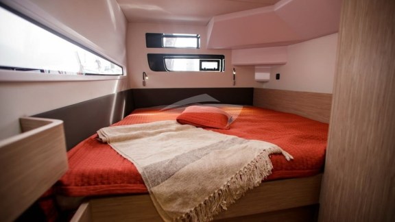 Image of IZENAH 5 yacht #18