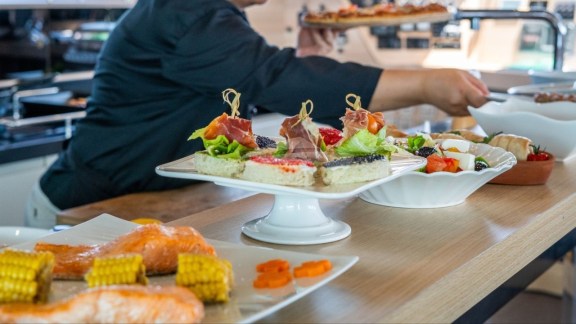 Image of SEAZEN II yacht #14