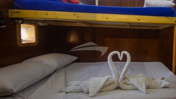 Double Cabin with Bunk Bed
