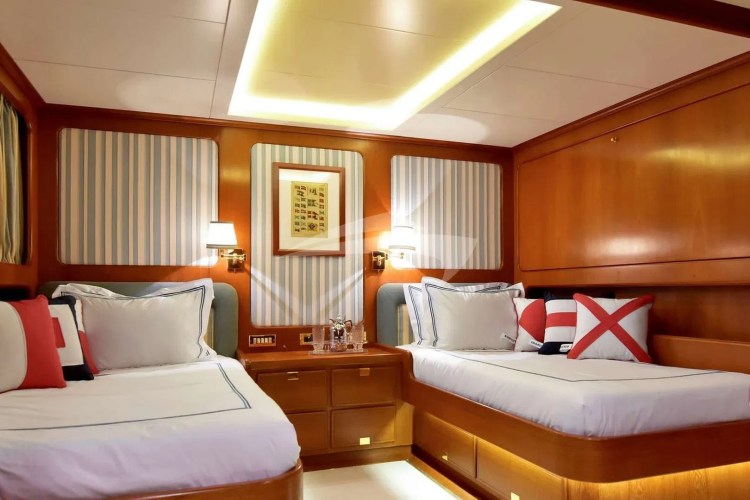 Twin Cabin