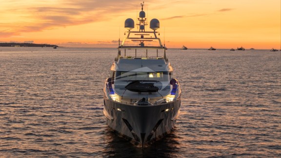 Image of TIAMAT yacht #9