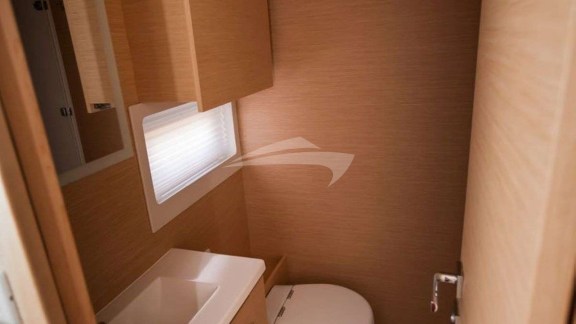 Image of UMBRELLA VICTORIA yacht #9