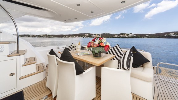 Aft Deck Al Fresco Dining